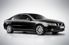 New S80 and V70 models revealed