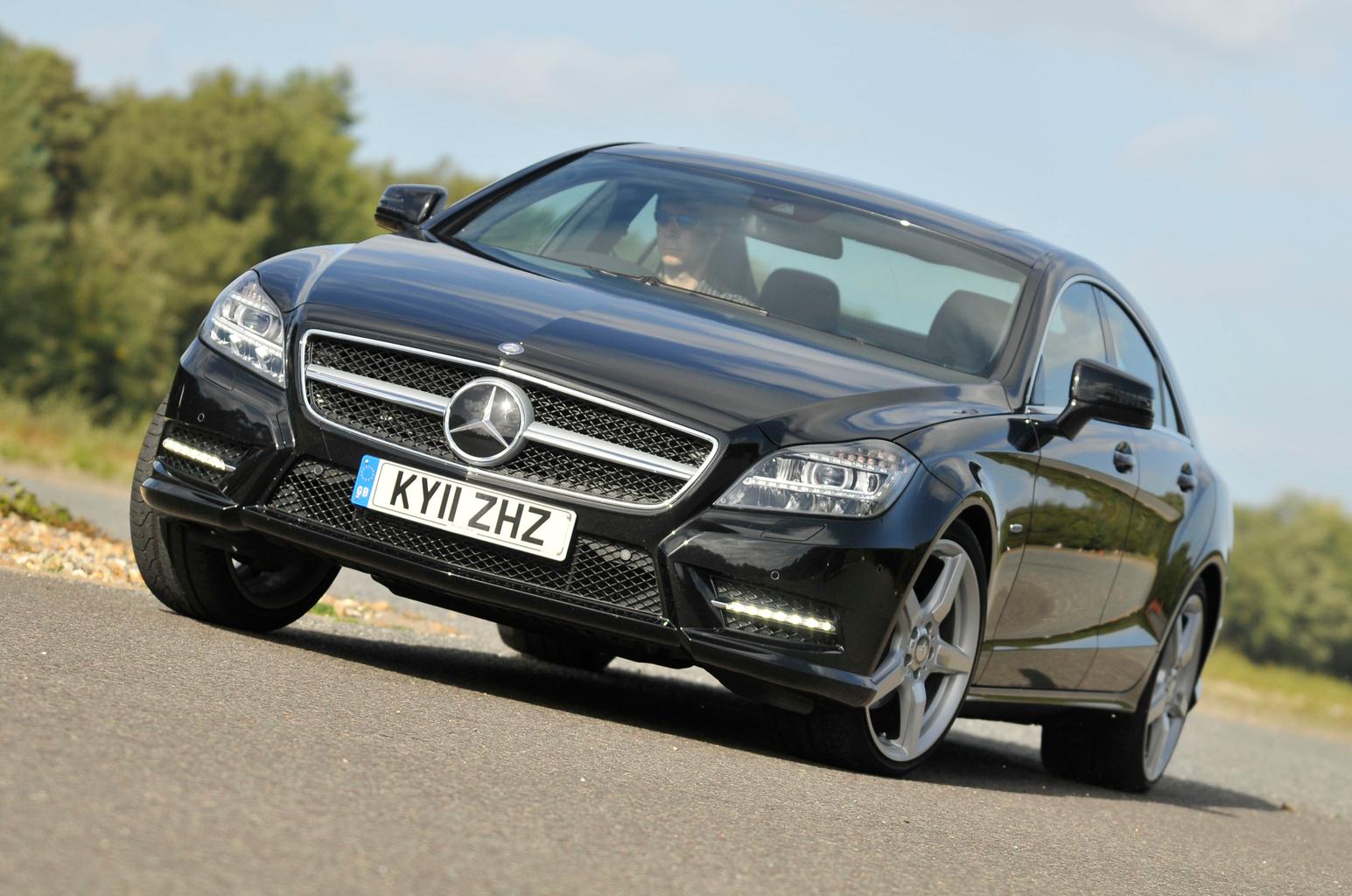 Used test – stylish luxury cars: Mercedes-Benz CLS vs Porsche Panamera