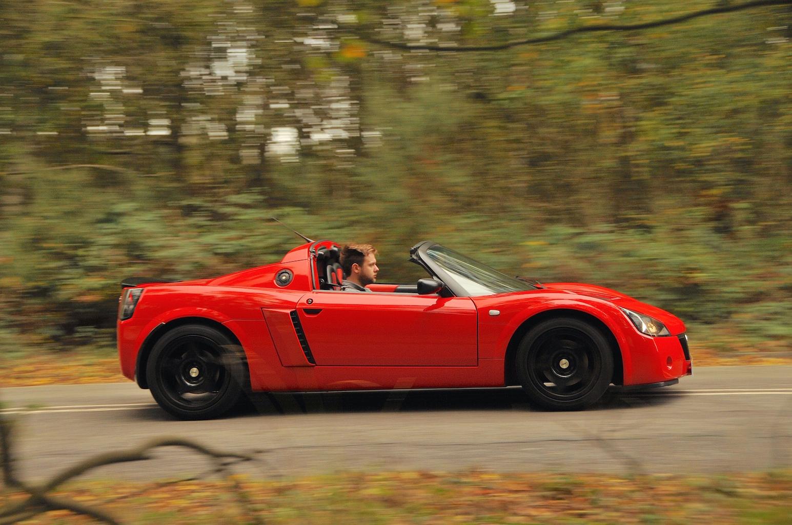 Vauxhall VX220 – Rewind Wednesday