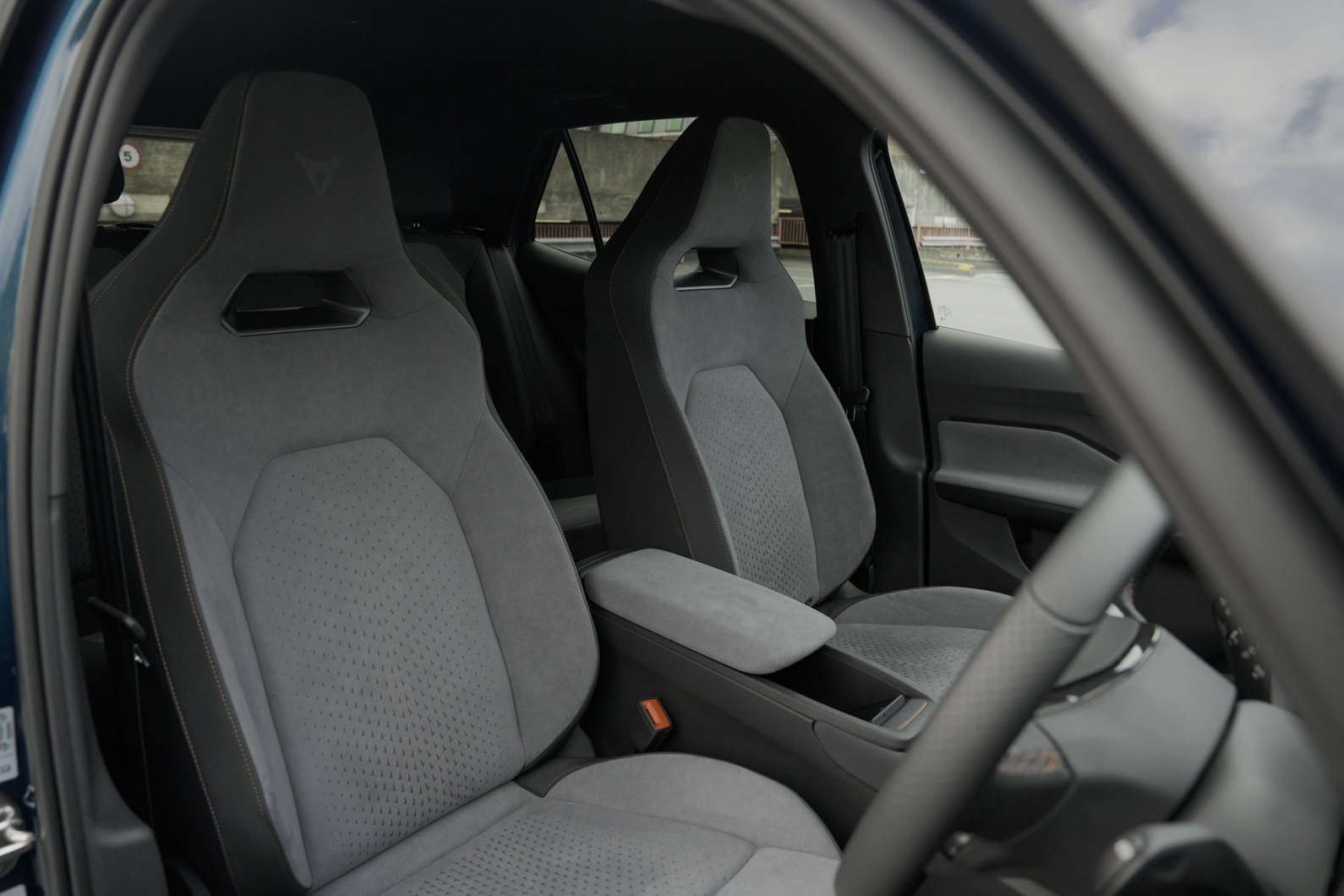 CUPRA Born front seats