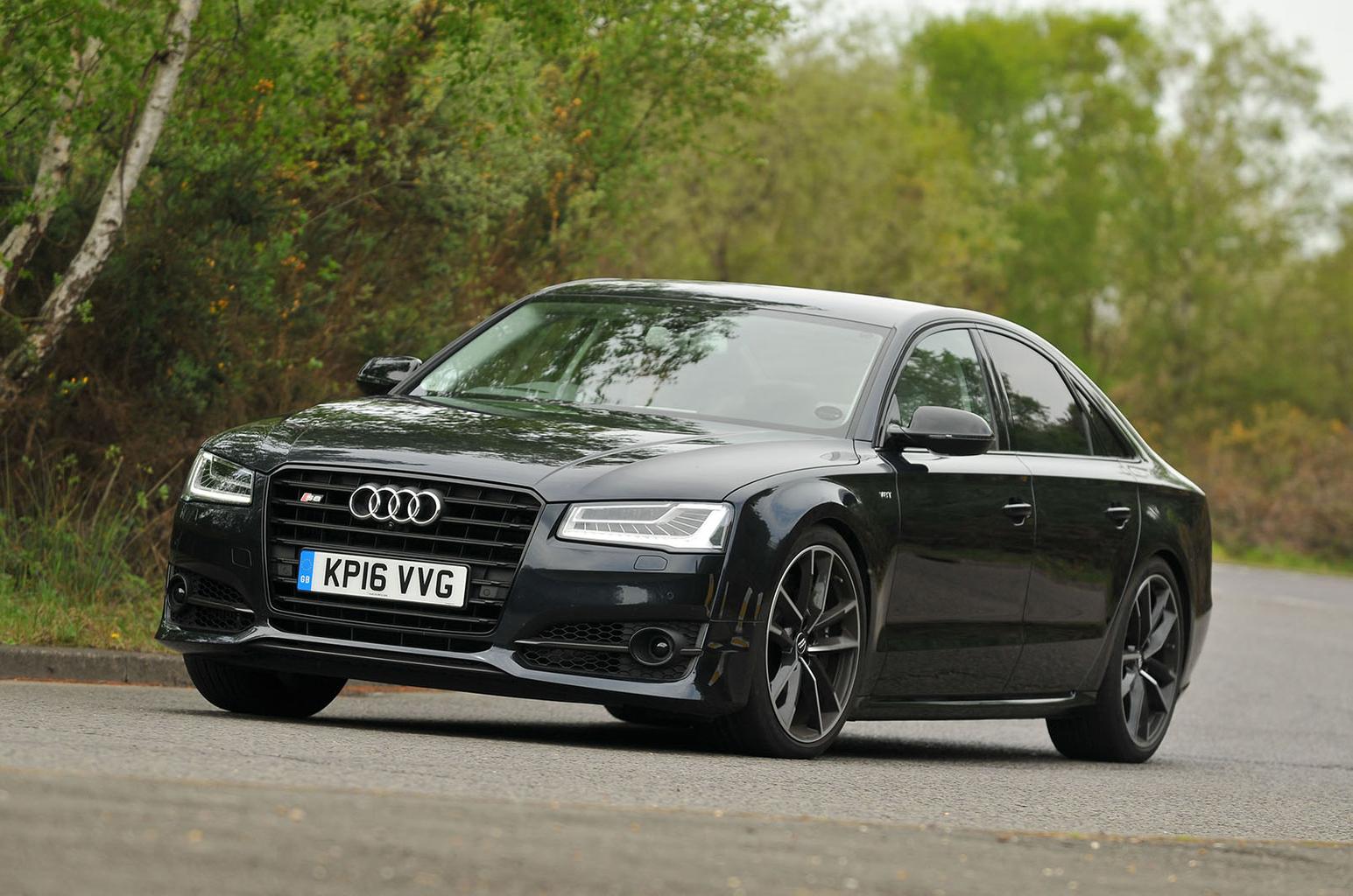 09. Audi A8