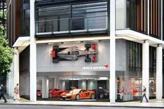 McLaren reveals flagship UK dealership