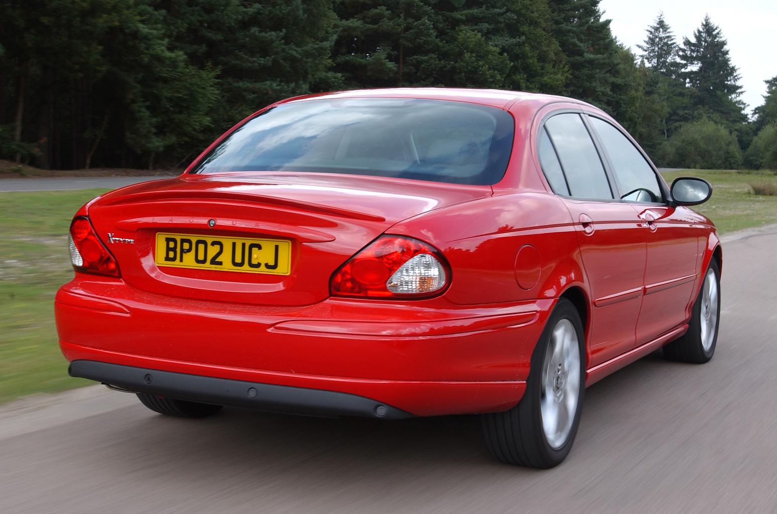 Jaguar X-Type (01 - 10)