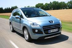 Peugeot 3008 HYbrid4 review