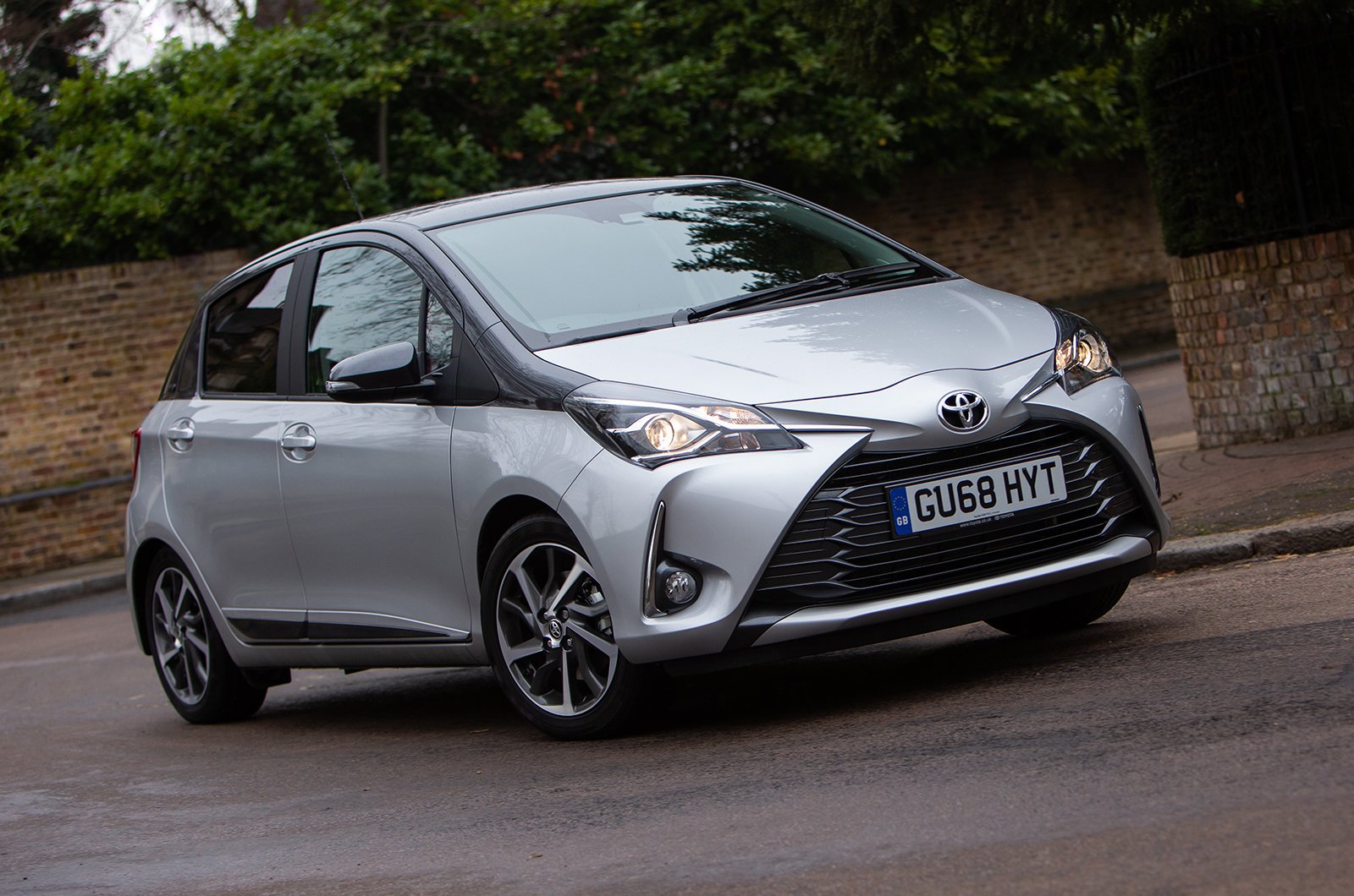 Toyota Yaris 1.5 Hybrid Icon CVT