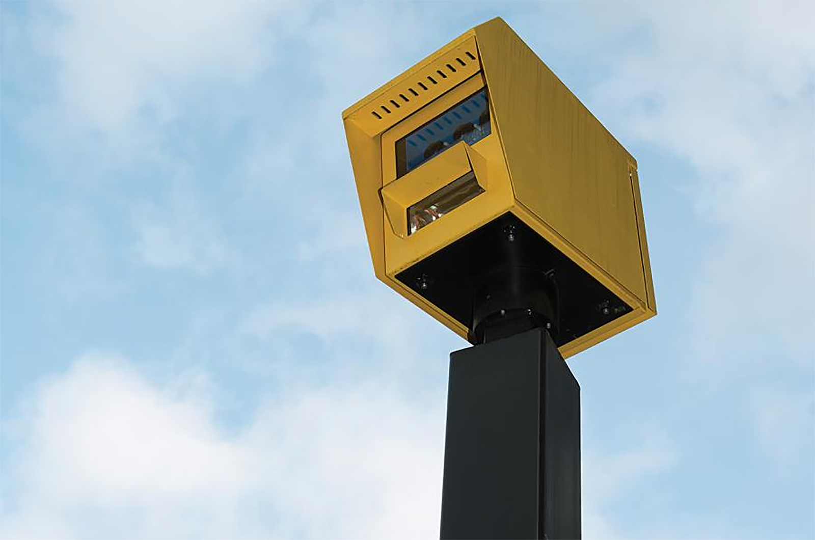 Redguard (Red Light Violations) camera image