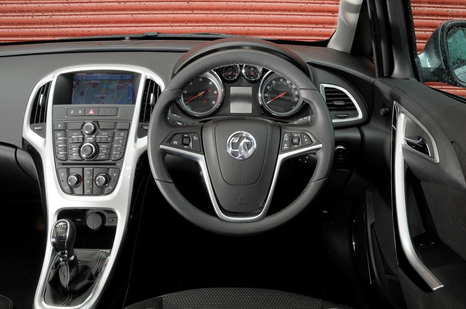 Used Vauxhall Astra Sports Tourer 2010-2015
