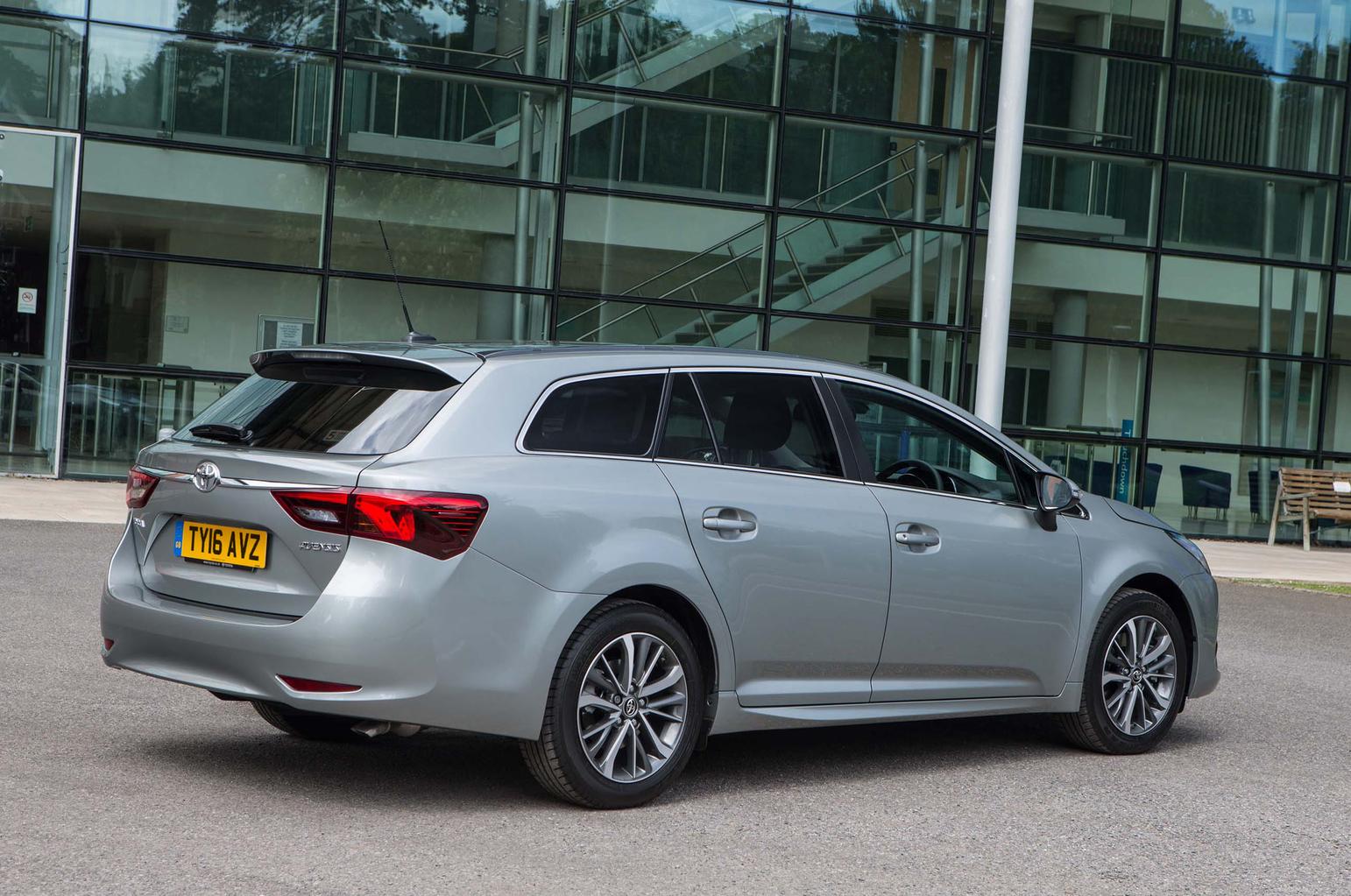 Toyota Avensis Touring Sports 