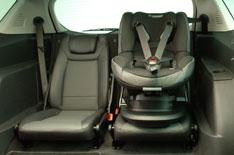 How to fit a car seat