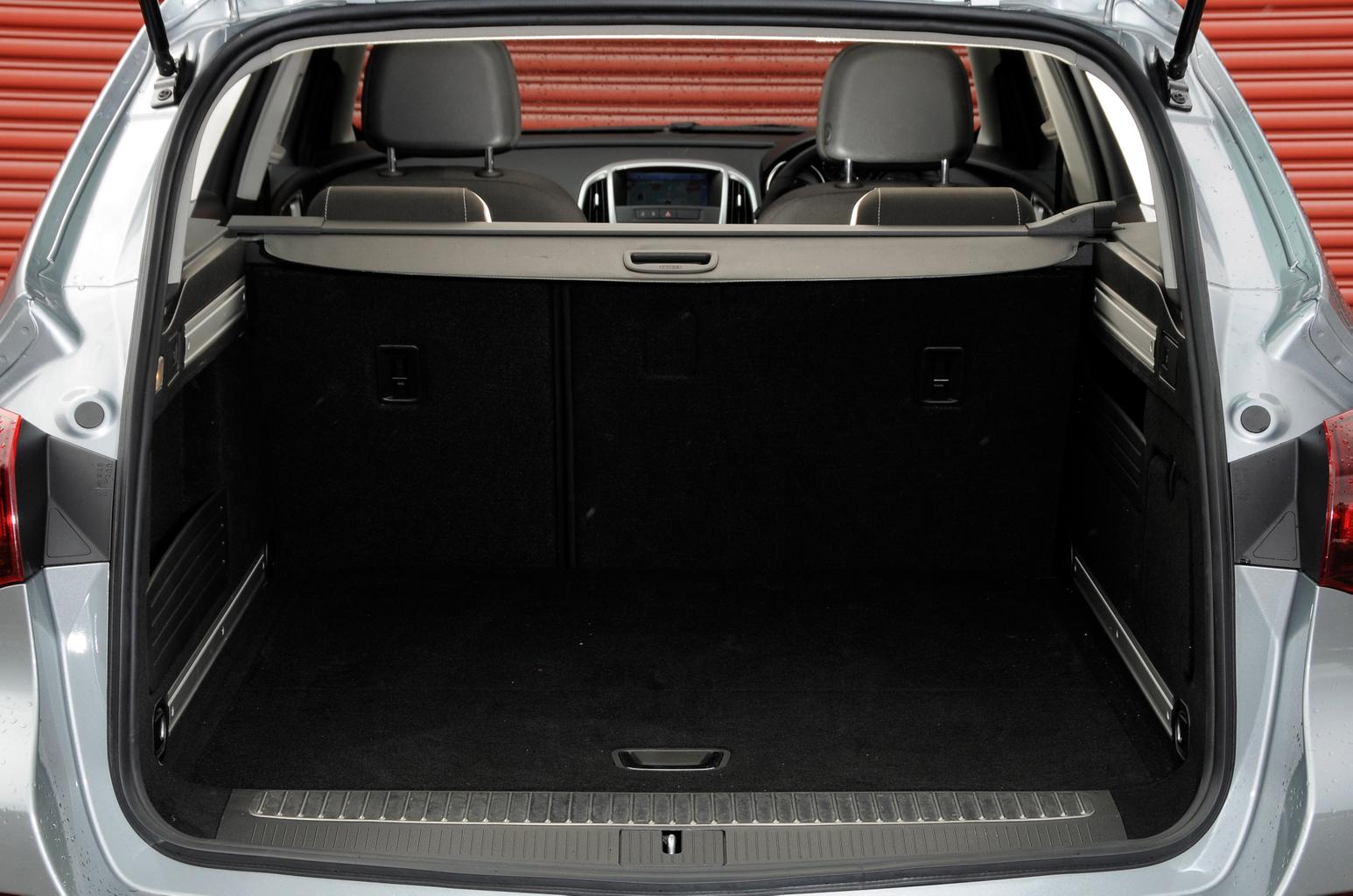 Used Vauxhall Astra Sports Tourer 2010-2015