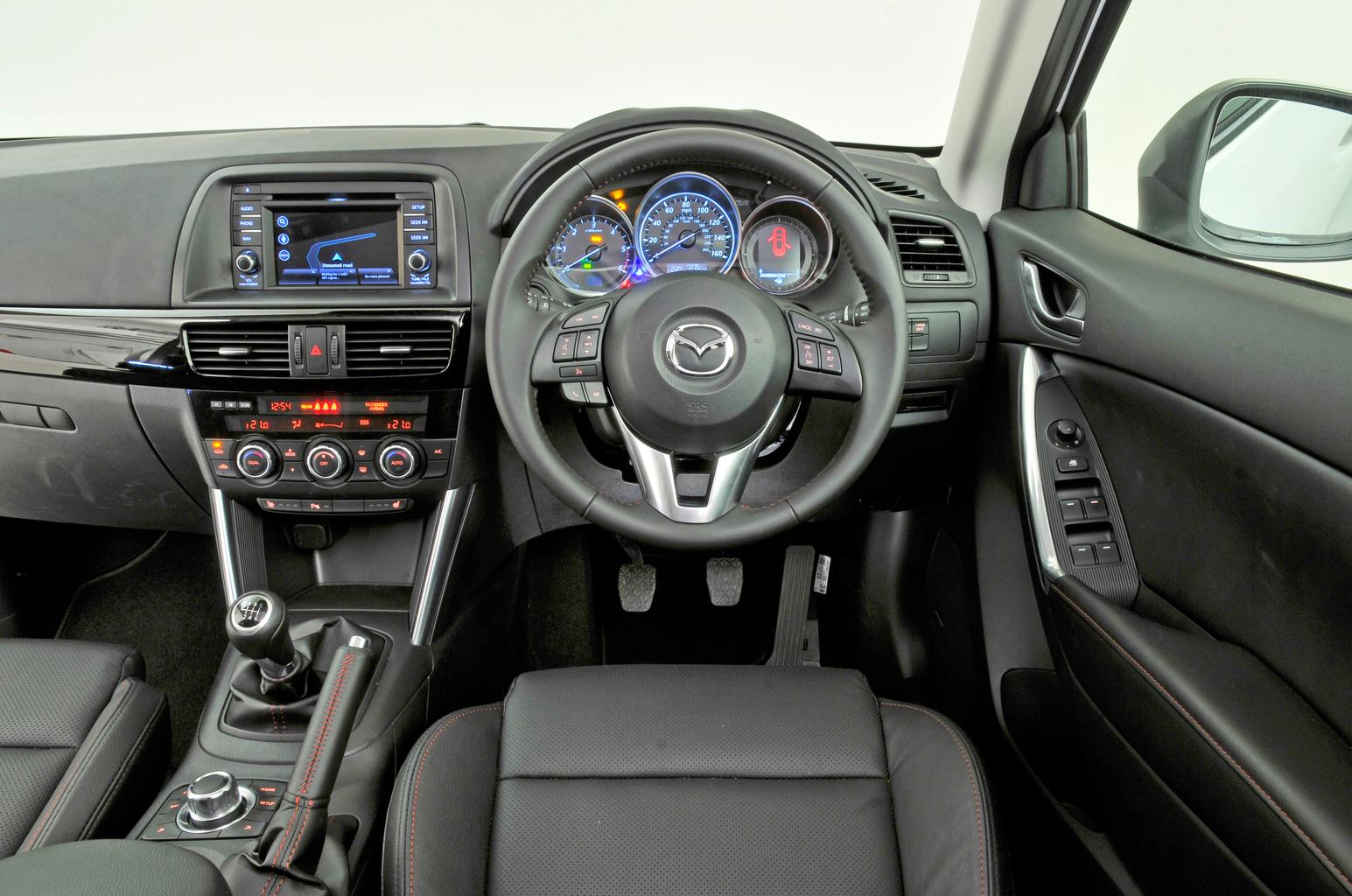 Used test – reliable SUVs: Kia Sportage vs Mazda CX-5
