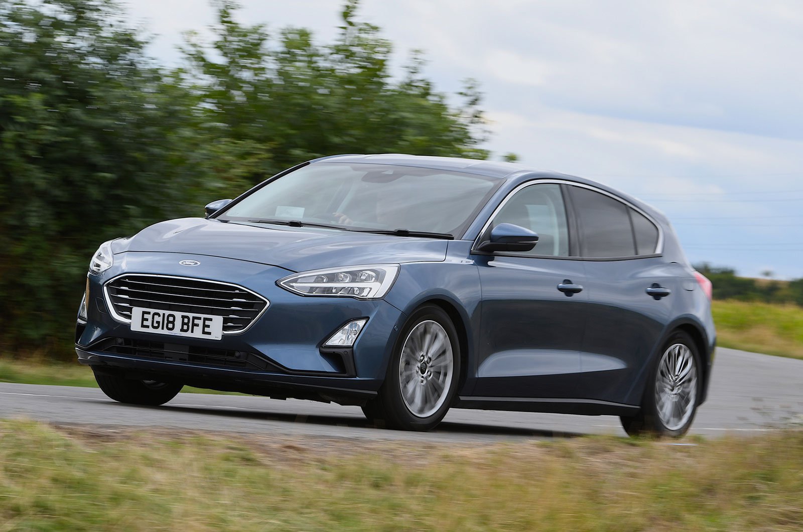 Ford Focus cornering front three quarters