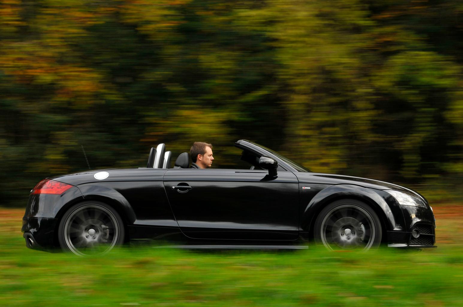 Used test – fun in the sun: Audi TT Roadster vs BMW Z4