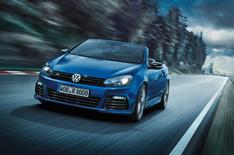 Volkswagen Golf R Cabriolet revealed