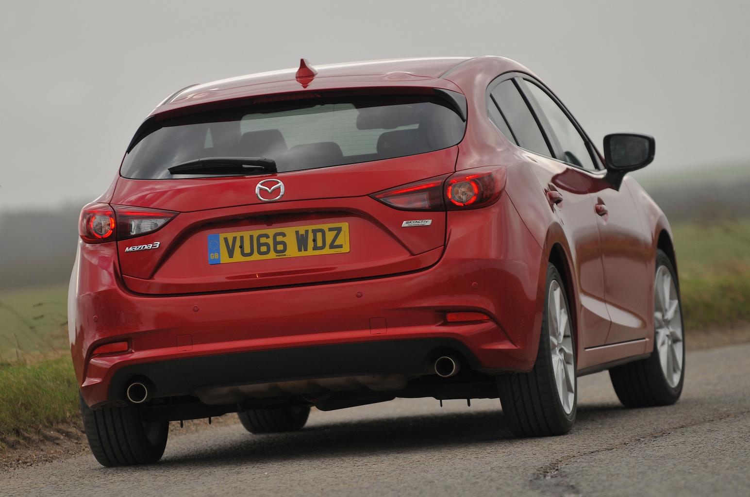 New Hyundai i30 & Skoda Octavia vs Mazda 3