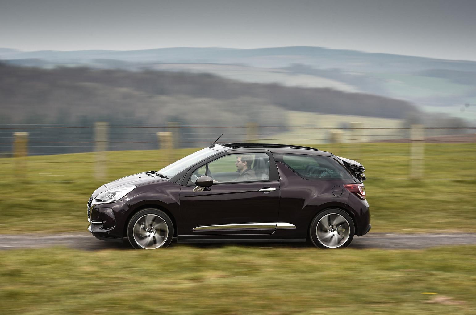 DS 3 Cabrio vs Fiat 500C vs Mini Convertible