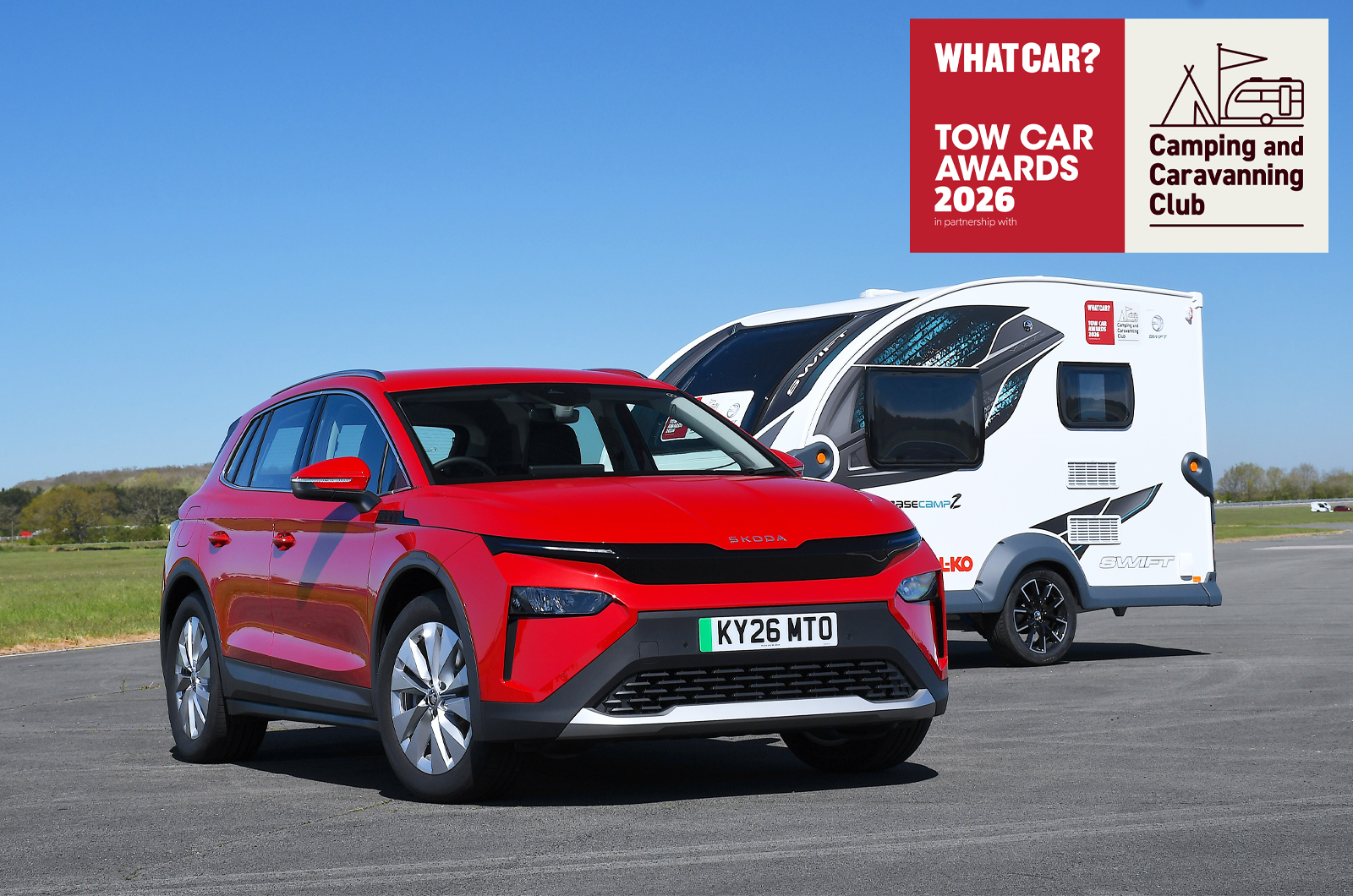 Skoda Elroq front static with caravan
