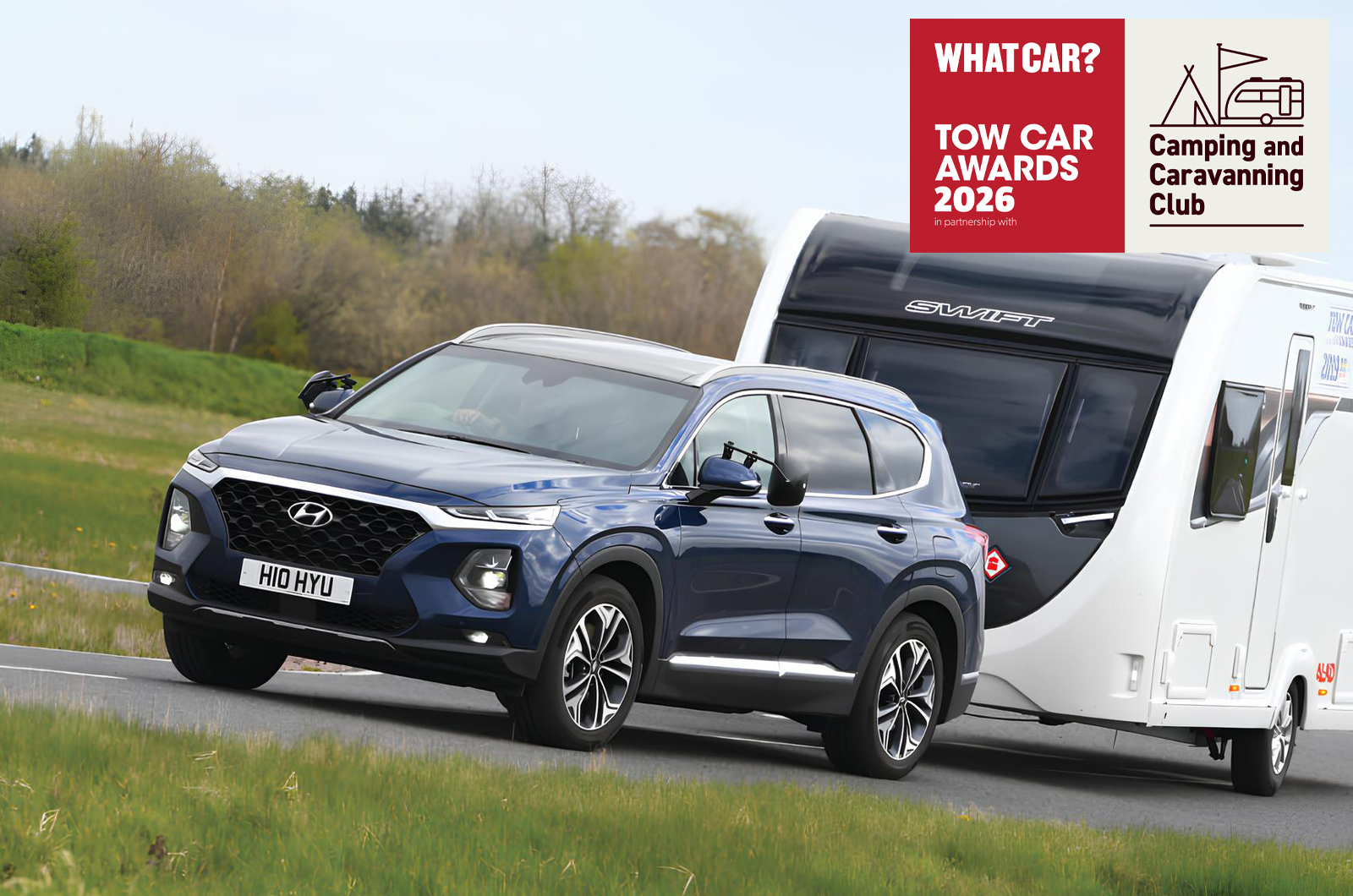 Used Hyundai Santa Fe front pulling caravan