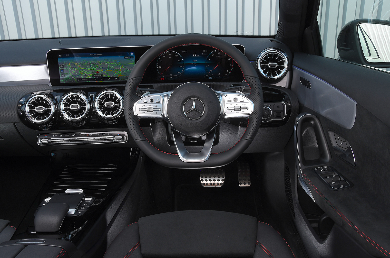 Mercedes A-Class dash