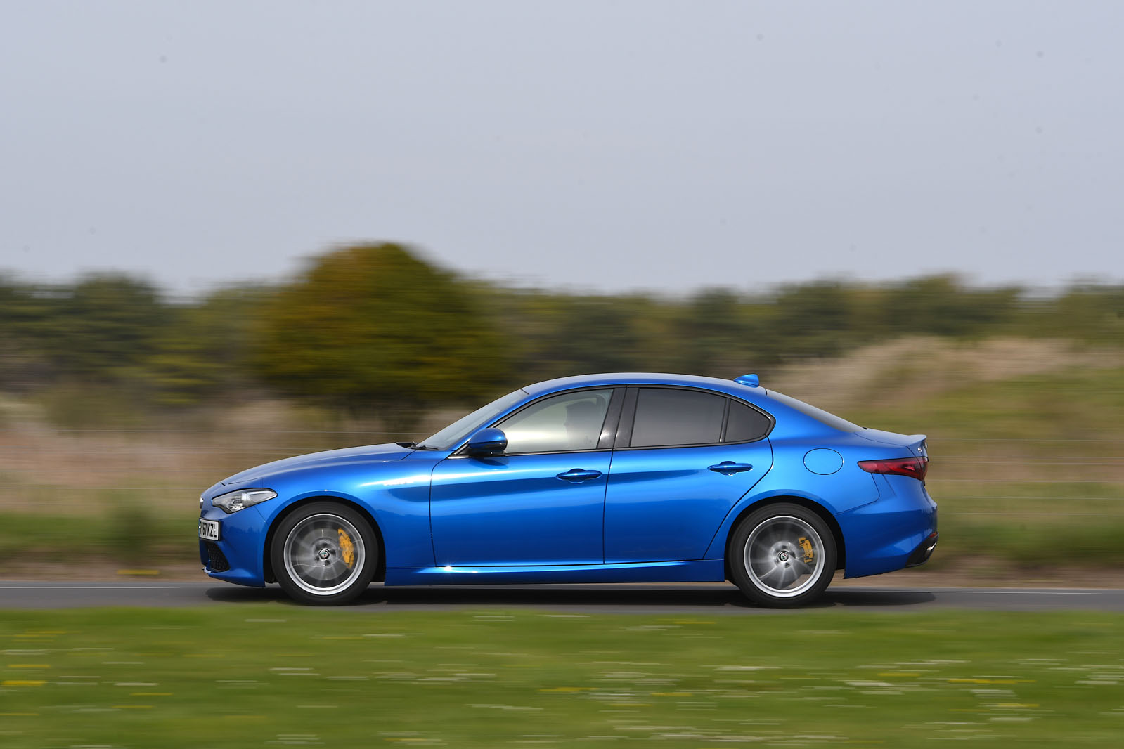 Alfa Romeo Giulia side driving
