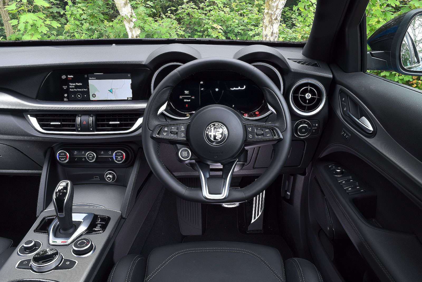 Alfa Romeo Stelvio dashboard