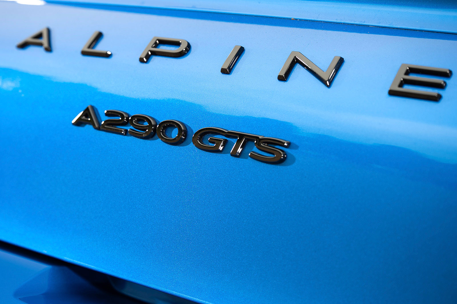 Alpine A290 rear badges