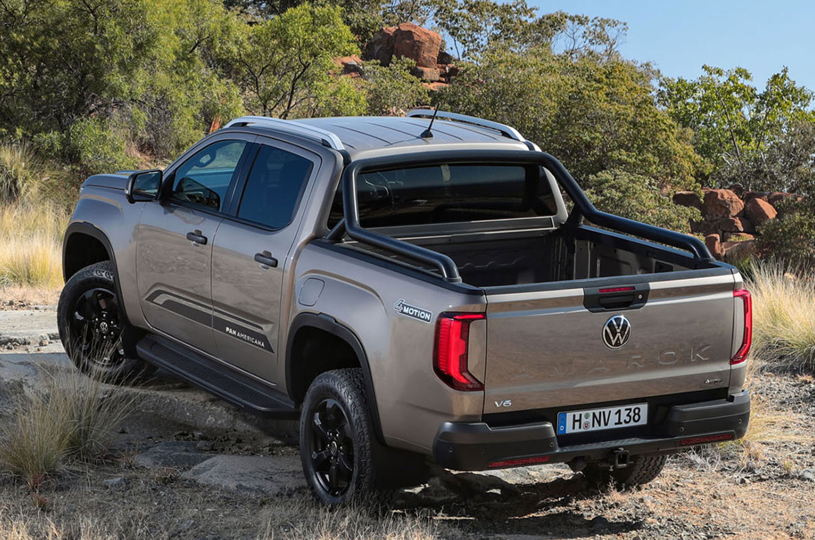 2023 Volkswagen Amarok rear