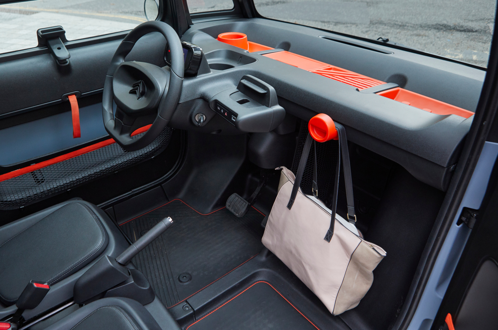 Citroen Ami 2022 dashboard