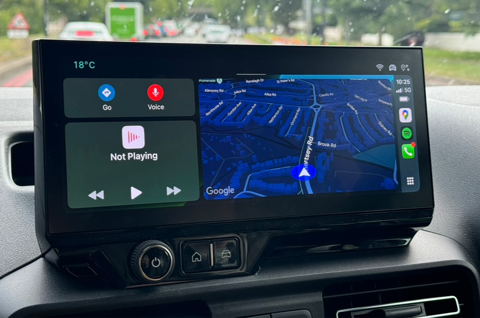 apple_car_play_in_the_fiat_doblo