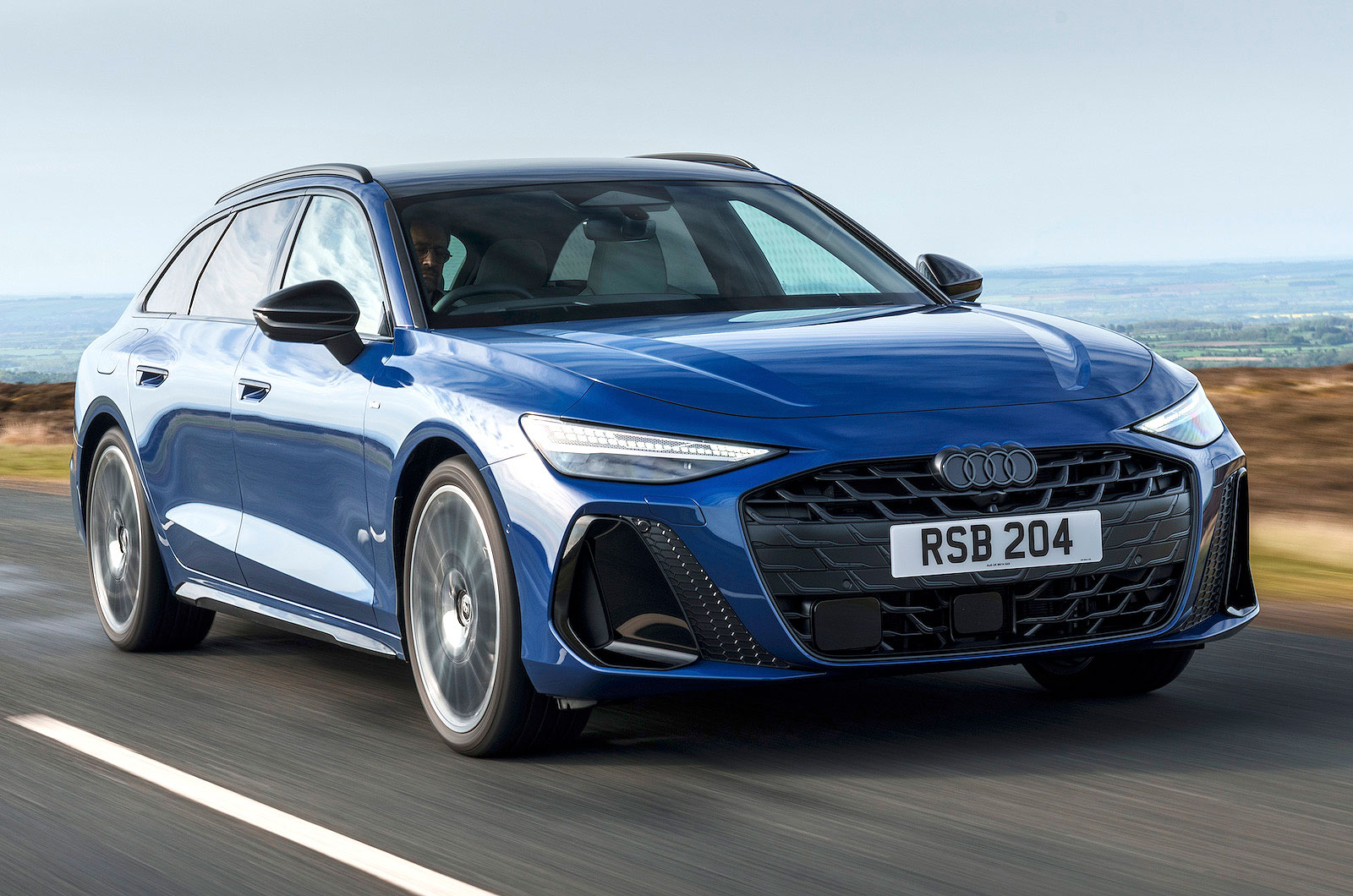 Audi A6 Avant front right driving