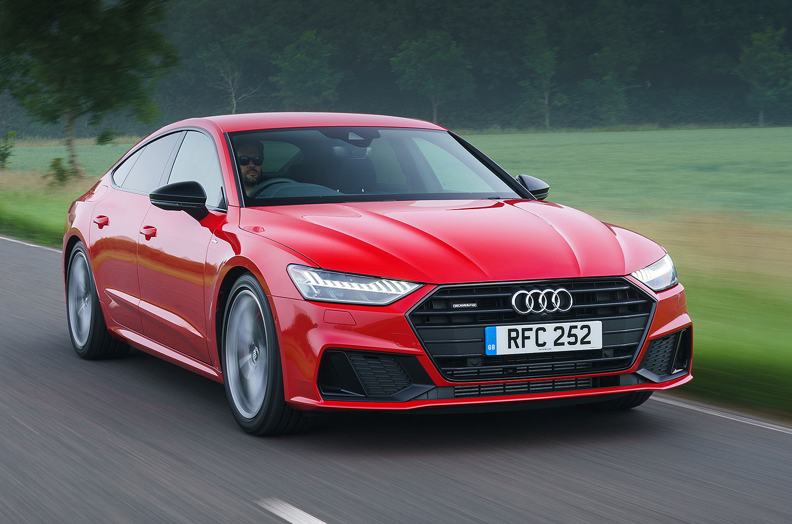 Audi A7 front right tracking