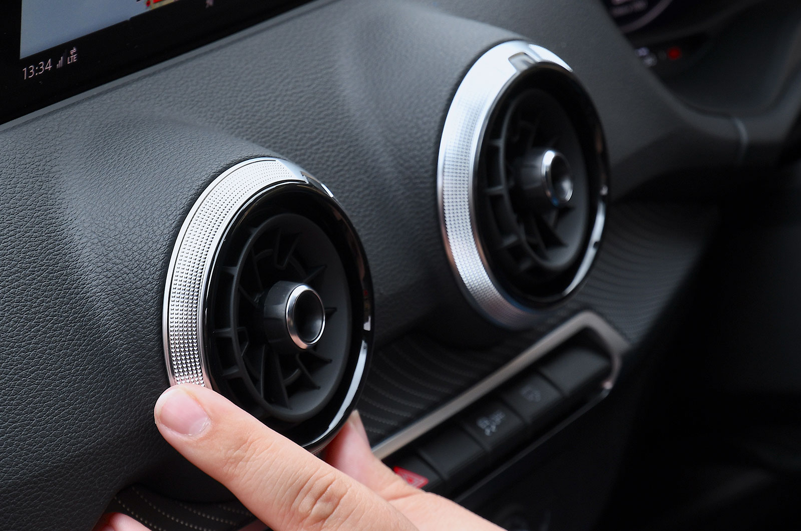 Audi Q2 air vents
