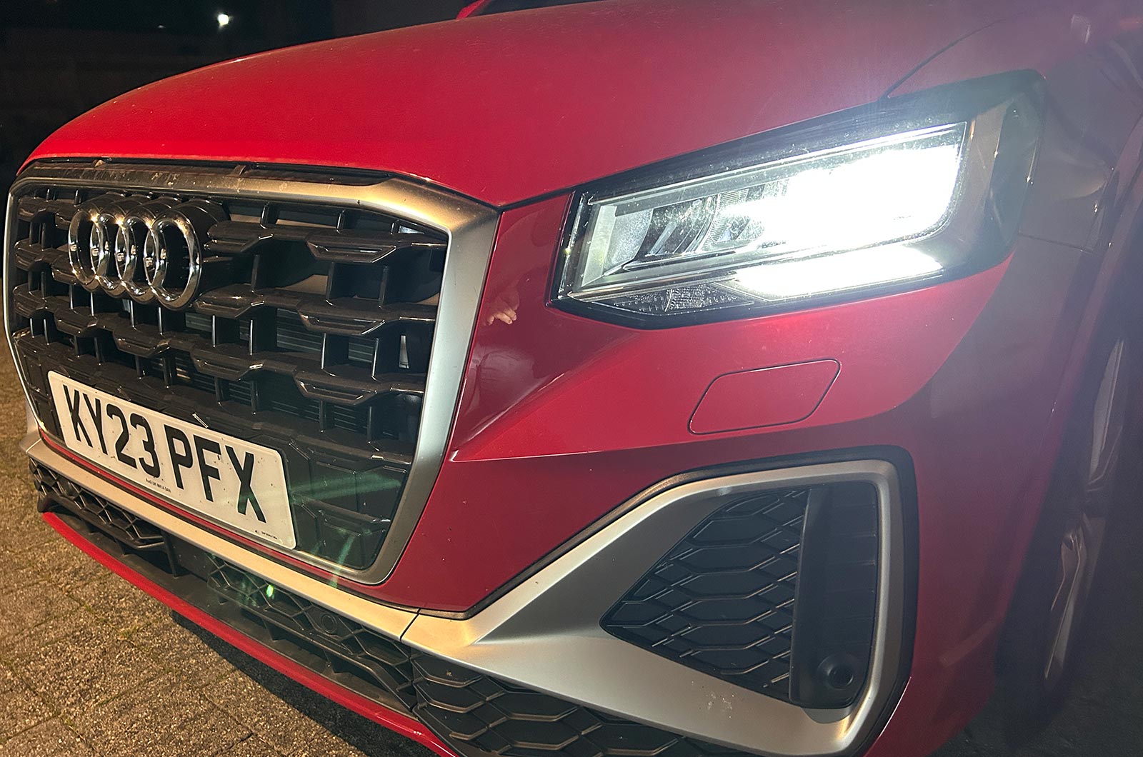 Audi Q2 LED headlights