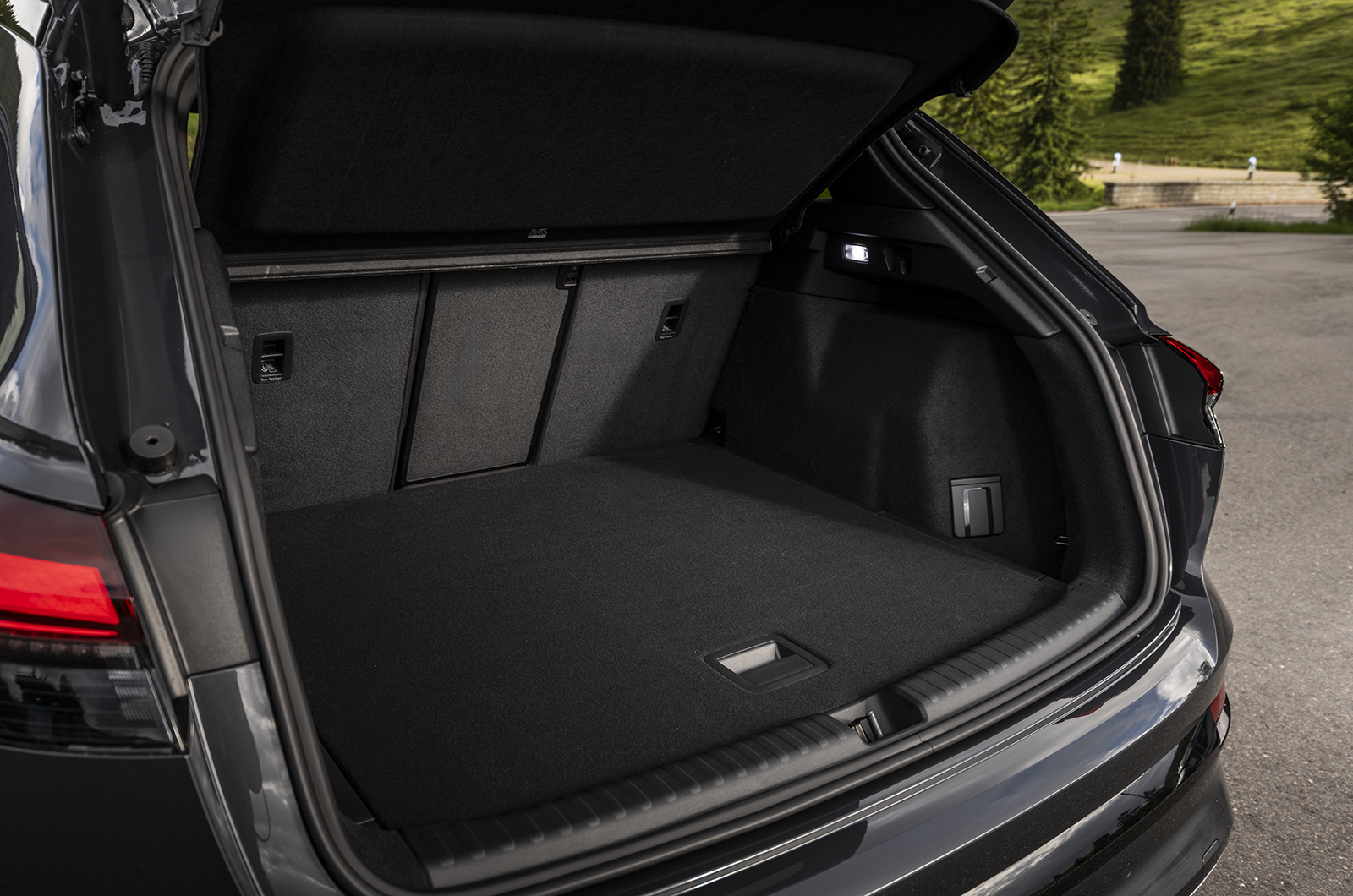 Audi Q4 e-tron boot