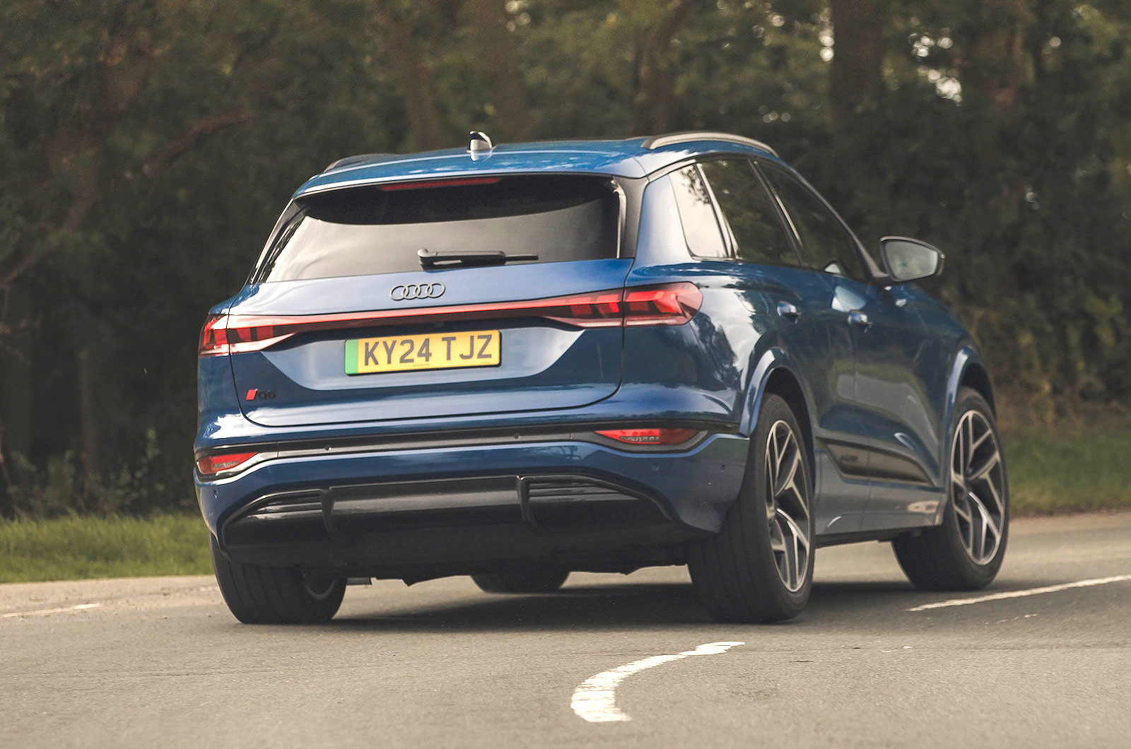 Audi Q6 e-tron rear cornering
