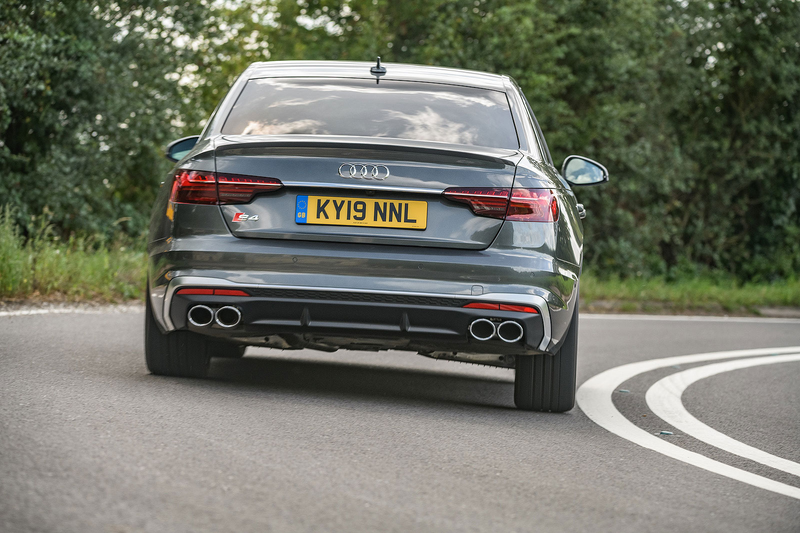 Audi S4 2022 rear cornering