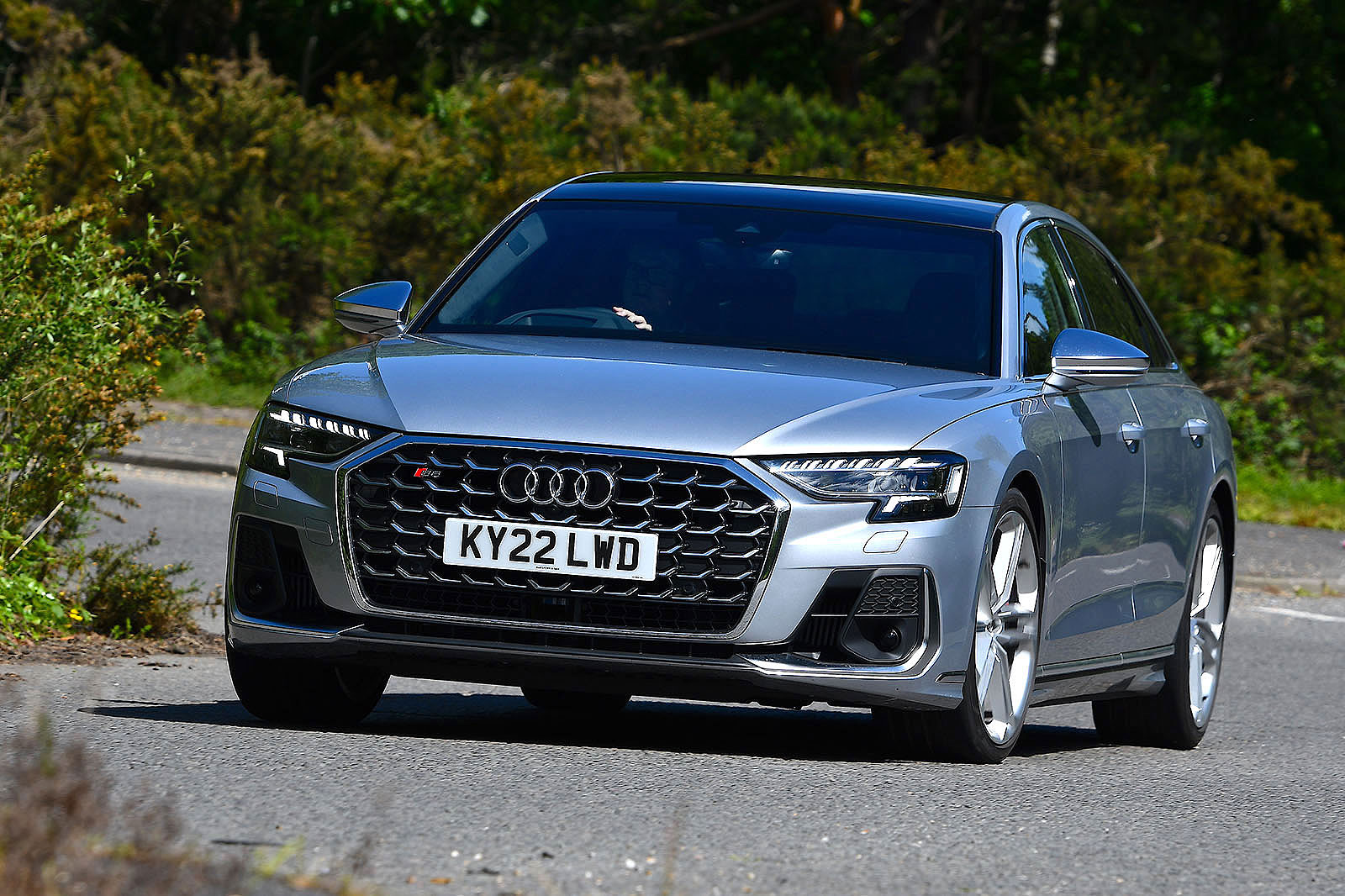 Audi S8 front cornering