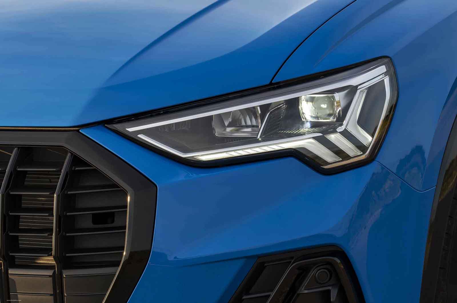 Audi Q3 2022 headlight