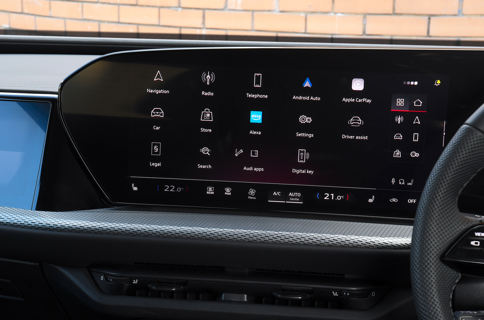 Audi Q5 infotainment screen