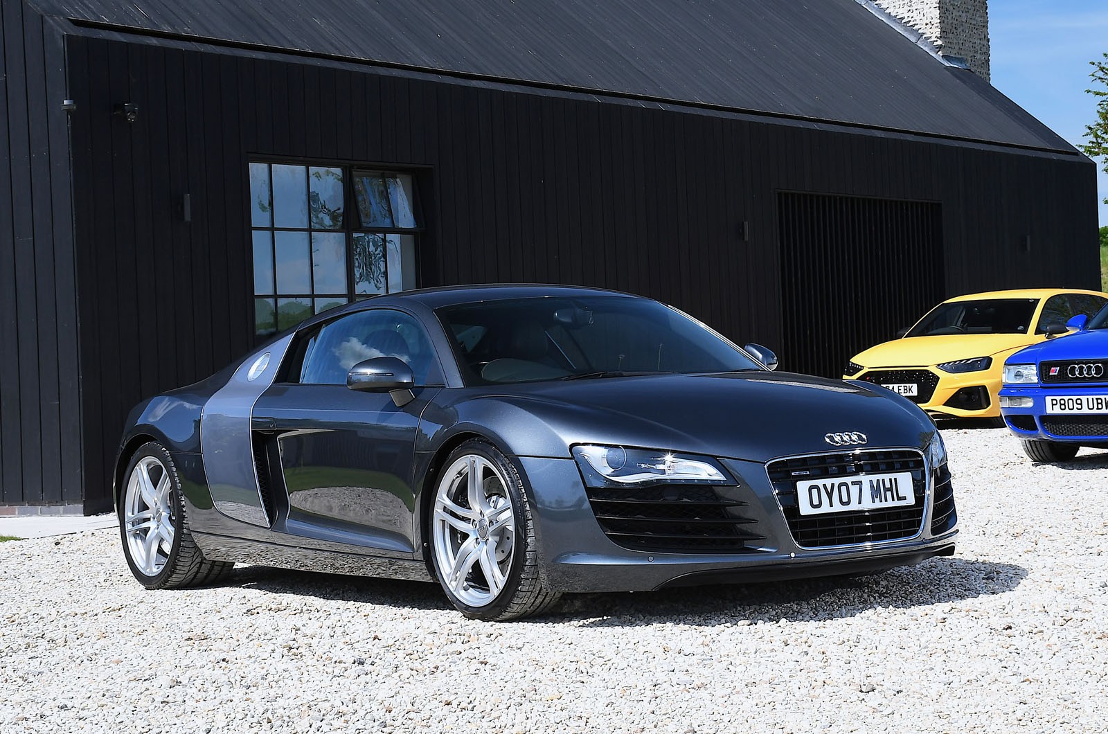 Audi R8 V8 manual front static