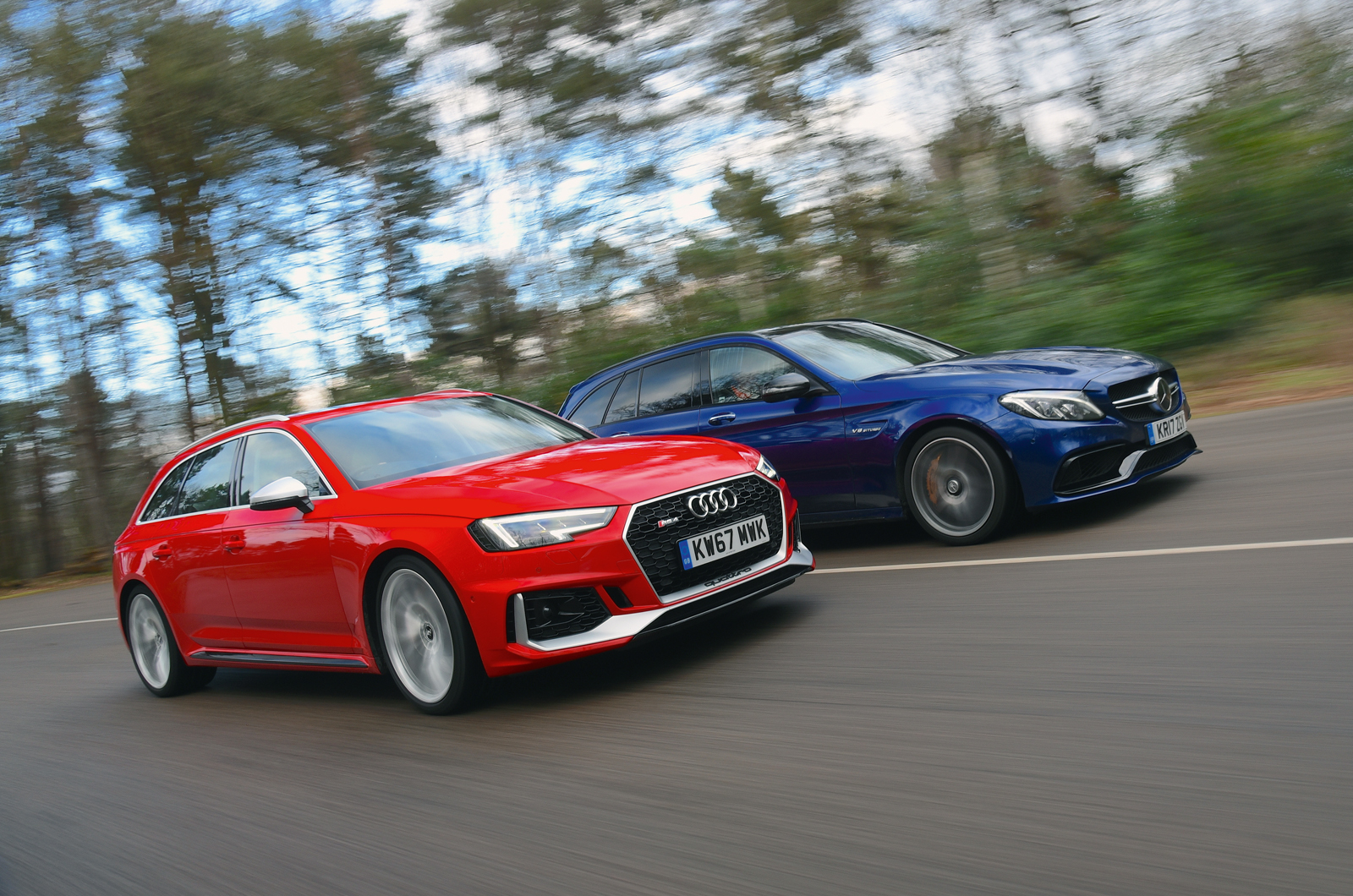 Audi RS4 Avant vs Mercedes-AMG C63 S Estate
