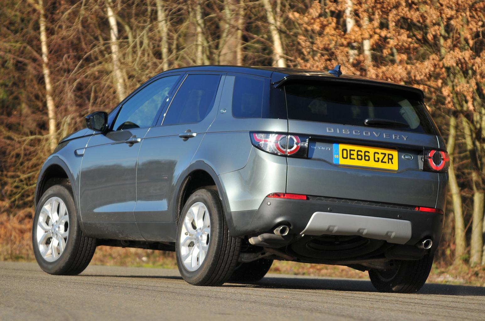 BMW X3 vs Land Rover Discovery Sport vs Mercedes GLC
