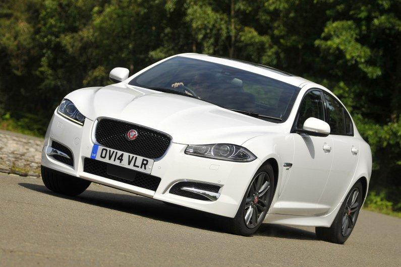 Jaguar XF 2.7D V6 Luxury