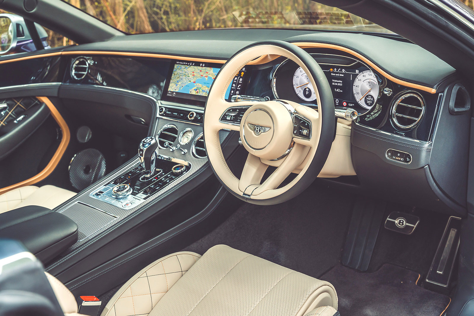 Bentley Continental GT dashboard