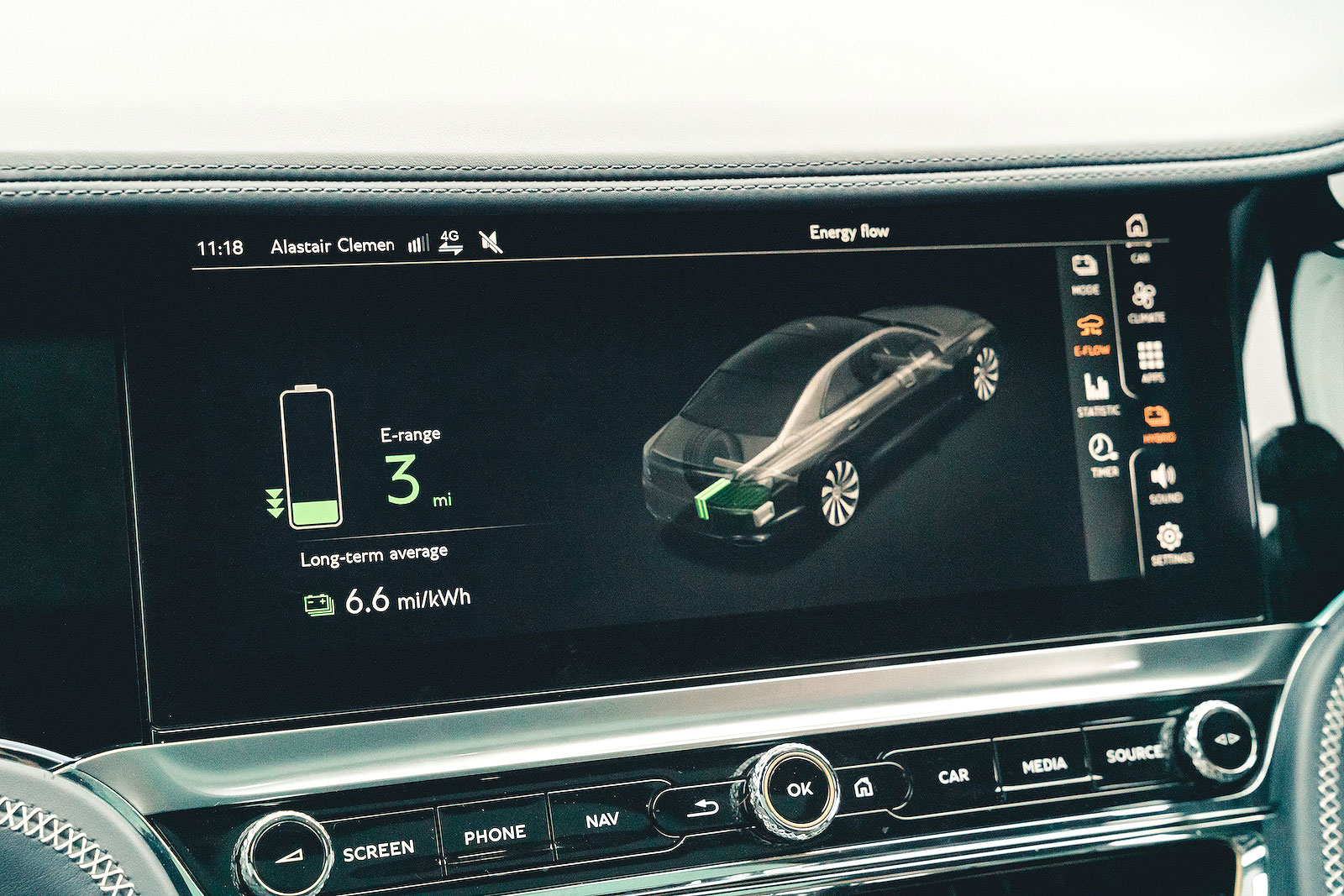 Bentley Flying Spur interior infotainment