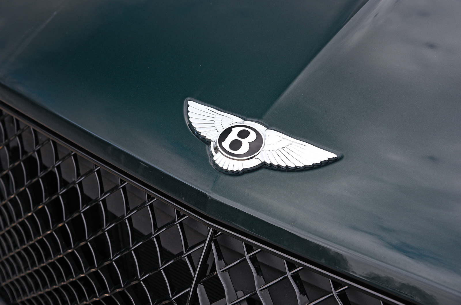 Bentley Bentayga bonnet badge
