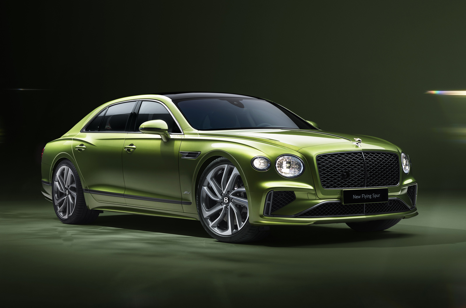 Bentley Flying Spur front studio