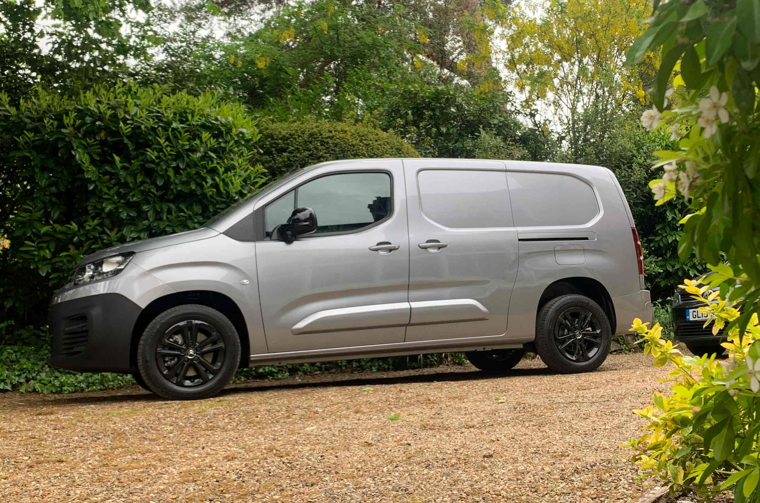 Citroen Berlingo van side