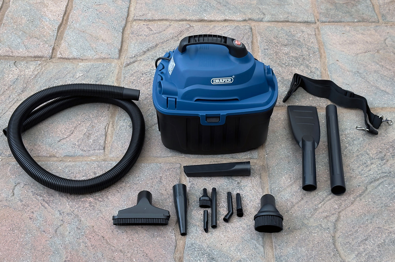 Best cordless car vacuum cleaners - Draper Wet&Dry 1000w with accessories