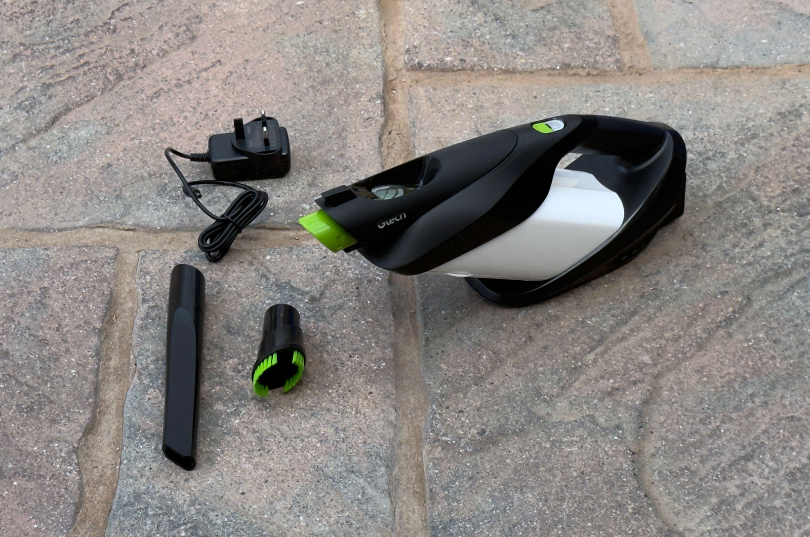 Best cordless car vacuum cleaners - GTech Proline in operation